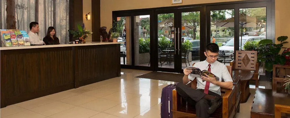 Hotel Vistaria Johor Bahru 2*,